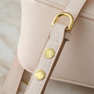 【AT13913】ルイ・ヴィトン（Louis Vuitton）のミルク色モノグラム型押し牛革ブローニュハンドバッグ | Louis Vuitton Malletier