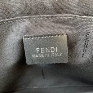 【AT13914】フェンディエレガントなナッパレザークラッチバッグ、都会のエリートスタイルを象徴する | Fendi