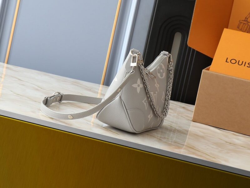 【AT13915】Louis Vuitton モノグラム型押し牛革ボローニュハンドバッグ 🌟✨ ラグジュアリーな都会女性のための必須アイテム | Louis Vuitton Paris