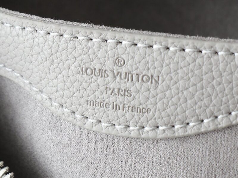 【AT13915】Louis Vuitton モノグラム型押し牛革ボローニュハンドバッグ 🌟✨ ラグジュアリーな都会女性のための必須アイテム | Louis Vuitton Paris