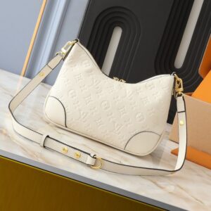 【AT13916】牛角地包-上品な贅沢感、金色メタルチェーンが際立つ-Prada | Louis Vuitton Malletier