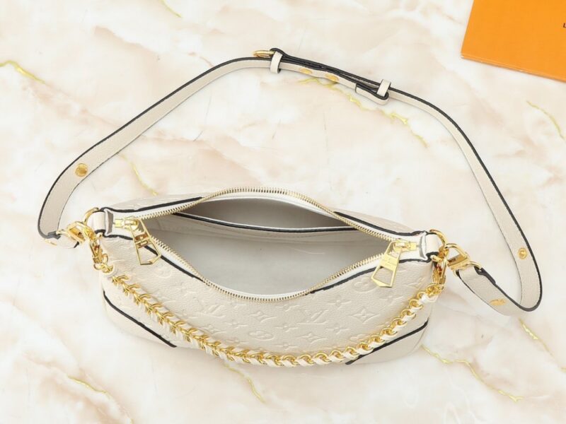 【AT13916】牛角地包-上品な贅沢感、金色メタルチェーンが際立つ-Prada | Louis Vuitton Malletier