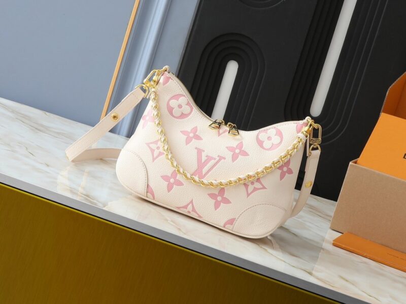 【AT13917】ルイ・ヴィトン Boulogneシリーズ ミルクティーピンクカラー チェーンストラップバッグ | LV