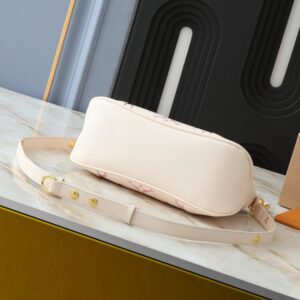【AT13917】ルイ・ヴィトン Boulogneシリーズ ミルクティーピンクカラー チェーンストラップバッグ | LV