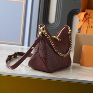 【AT13921】ルイ・ヴィトンのブローニュハンドバッグ - ゴールドチェーンデザインとワインレッドカラー | Louis Vuitton Paris