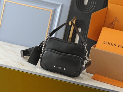 【AT13922】ルイ・ヴィトンLV黒牛革ハンドバッグ パール飾りリベット装飾付き | Louis Vuitton Malletier