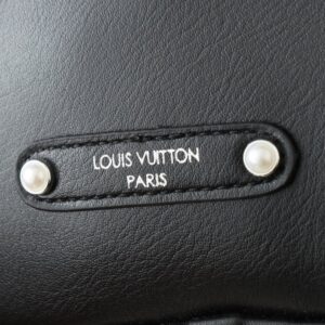 【AT13922】ルイ・ヴィトンLV黒牛革ハンドバッグ パール飾りリベット装飾付き | Louis Vuitton Malletier