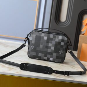 【AT13923】ルイ・ヴィトンピクセル柄カメラバッグ - エレガントな都市ファッションの必需品 | Louis Vuitton Malletier
