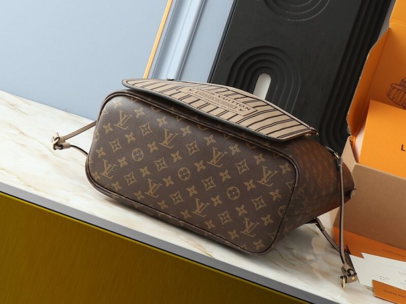 【AT13930】ルイ・ヴィトン Neverfullシリーズ ダミエアズール キャンバス ハンドバッグ | Louis Vuitton