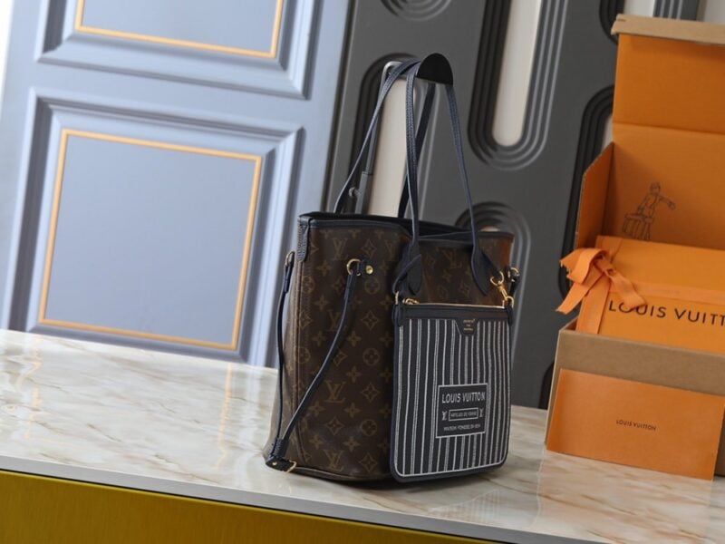 【AT13933】ルイ・ヴィトンNeverfullバッグ：エレガントなDamier Azur素材のハイエンドなバッグ | LV