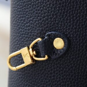 【AT13933】ルイ・ヴィトンNeverfullバッグ：エレガントなDamier Azur素材のハイエンドなバッグ | LV