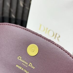 【AT13940】ディオールDior秋冬2025斜め掛けバッグ 豊かな高級感を体験 | Dior Paris