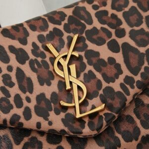 【AT13943】YSLの豹柄チェーンバッグ - 野性とエレガンスの融合 | Yves Saint Laurent