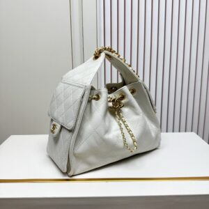 【AT13947】高級感漂うアートデザイン レザーチェーンバケツ型バッグ Prada | Chanel Paris