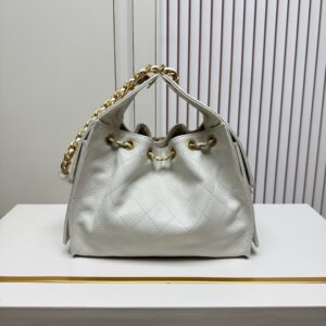 【AT13947】高級感漂うアートデザイン レザーチェーンバケツ型バッグ Prada | Chanel Paris