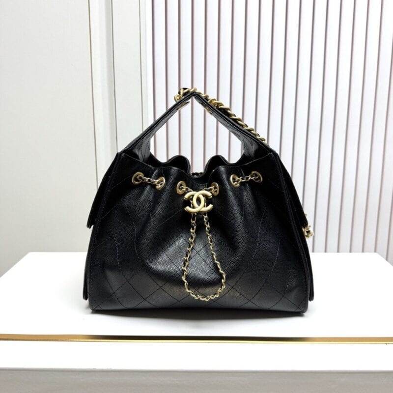 【AT13948】プラダ（Prada）風 ダイヤ柄牛革アクセサリーバッグ、ヴィンテージなゴールドチェーン付き | Chanel
