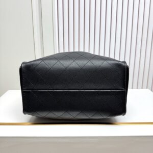 【AT13948】プラダ（Prada）風 ダイヤ柄牛革アクセサリーバッグ、ヴィンテージなゴールドチェーン付き | Chanel