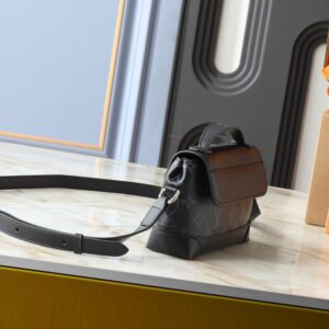 【AT13949】ルイ・ヴィトン モノグラムエンボス タウリヨンカウレザー ミニハンドバッグ | Louis Vuitton Malletier
