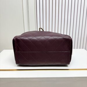 【AT13950】高級なダイヤモンド柄牛革アンダーバッグ - 優雅なワインレッド色 Prada Bag | Chanel