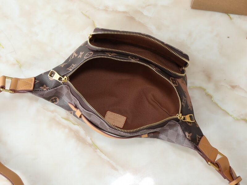 【AT13955】ルイ・ヴィトン ラッシュ ウエストバッグ LVウエストポーチ ブラウン柄 豪華ファッションデザイン | Louis Vuitton