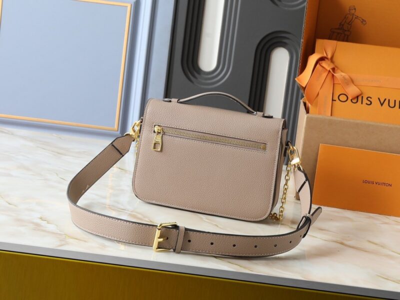 【AT13956】プラダ Prada レザーハンドバッグ ゴージャスなデザインと実用性 ハイエンドファッション女性向け | Louis Vuitton
