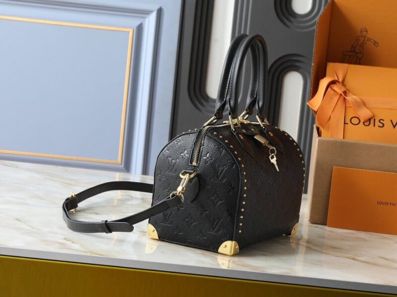 【AT13960】ルイ・ヴィトン Speedyモノグラムエンボス加工キャンバスバッグ | ファッションアクセサリー | Louis Vuitton Paris