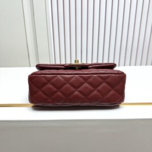 【AT13961】ダイヤモンドチェーンバッグ - 品位を示すエレガントなアクセント Prada | Chanel Paris
