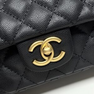 【AT13962】ラグジュアリーブランドのクラシックなダイヤモンド柄ラムスキンレザーチェーンハンドバッグ | Chanel Paris