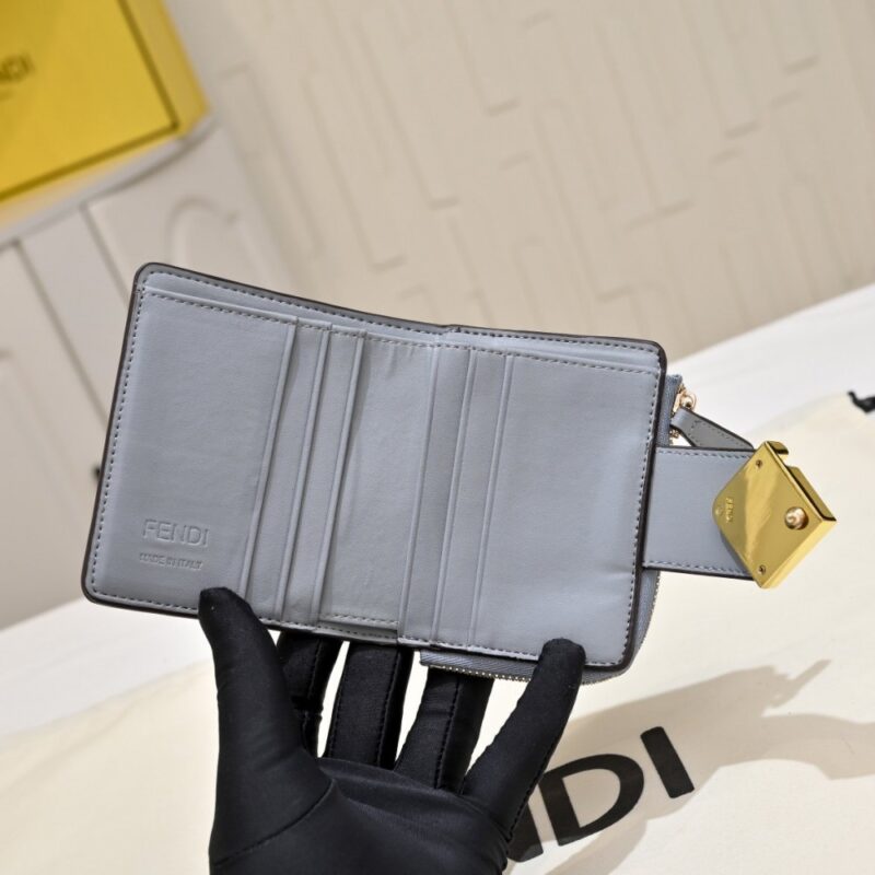 【AT13964】Fendi（フェンディ）FF Diamondsシリーズ ラグジュアリーなカーフスキン財布 | Fendi Roma