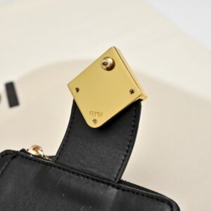 【AT13965】フェンディ（Fendi）FF Diamondsシリーズのエレガントな財布 | Fendi