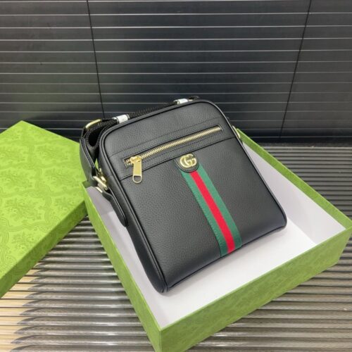 【AT14117】グッチ/Gucci クラシックな上質牛革ショルダーバッグ - 高級感とファッションセンスの融合 | Gucci