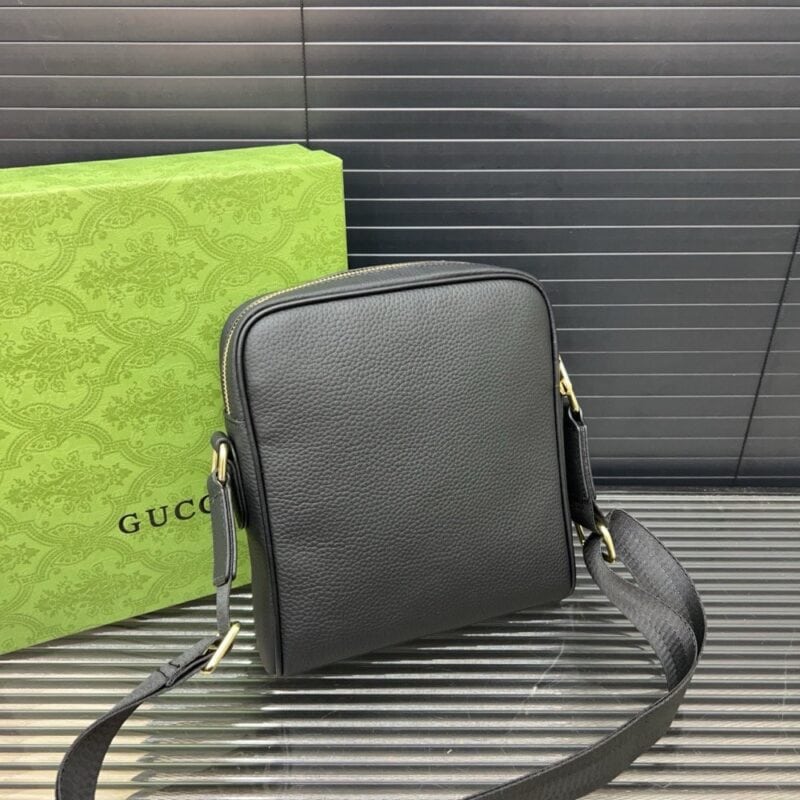 【AT14117】グッチ/Gucci クラシックな上質牛革ショルダーバッグ - 高級感とファッションセンスの融合 | Gucci
