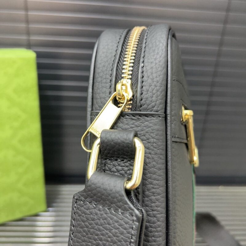 【AT14117】グッチ/Gucci クラシックな上質牛革ショルダーバッグ - 高級感とファッションセンスの融合 | Gucci