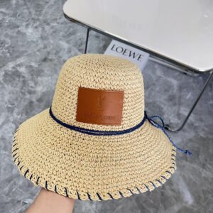 【AT1600】【YSLサンローラン】2024新作、シャネル風蝶ネクタイ付き編み度休暇風バケットハット、街や旅行にぴったりの一品