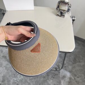 【AT1615】PRADAの2024年夏の新作、カラフルな高級編み空目帽子～男女兼用～日焼け防止対策付き。