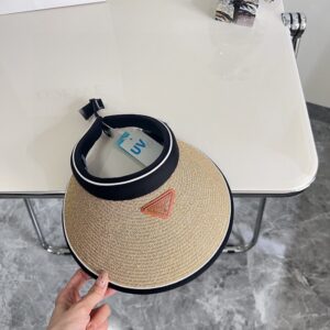 【AT1616】PRADAの2024年夏の新作カラーブロックニットつば広帽子〜男女兼用〜日焼け止めUVカット対応！