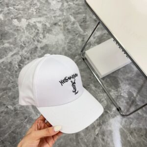 【AT1625】 YSLサンローラン2024新作刺繍入り専用キャップ、男女兼用～コーディネートに日常使いに最適💛防塵袋付き。