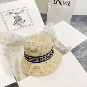 【AT1630】💛【DIORディオール】2024年の新作ブランド編み帽子ストローハット。夏のビーチでのおすすめ！新素材で編まれた质感満点💯