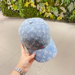【AT1650】LVの新しい刺繍アルファベットベースボールキャップ、クラシックなヴィンテージアルファベット、決して古くならないファッション、インスタグラムのおしゃれなアカウント主がスタイリングの一部🤪