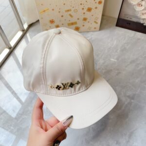 【AT1654】LVの最新の四季刺繍入りベースボールキャップ。高品質のカスタムメイド。素材：100％コットン。