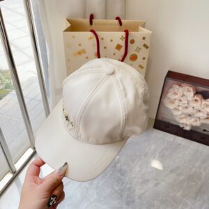 【AT1654】LVの最新の四季刺繍入りベースボールキャップ。高品質のカスタムメイド。素材：100％コットン。