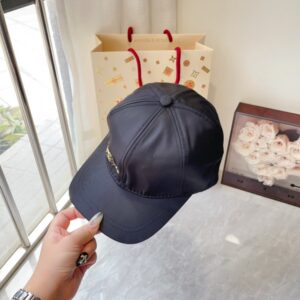 【AT1655】LV新作刺繍四季ベースボールキャップ。高品質なカスタマイズ。素材：100％コットン