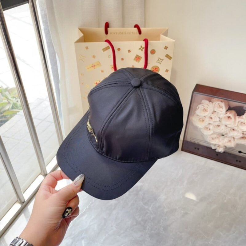 【AT1655】LV新作刺繍四季ベースボールキャップ。高品質なカスタマイズ。素材：100％コットン