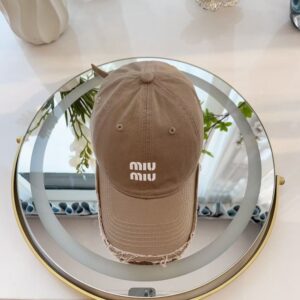 【AT1659】Miu〜新しい散らかったひげのキャップ。 このキャップは本当にトレンドを超えたアイテムで、コスパも非常に良く、逆転の美しさ〜