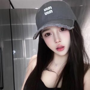 【AT1659】Miu〜新しい散らかったひげのキャップ。 このキャップは本当にトレンドを超えたアイテムで、コスパも非常に良く、逆転の美しさ〜