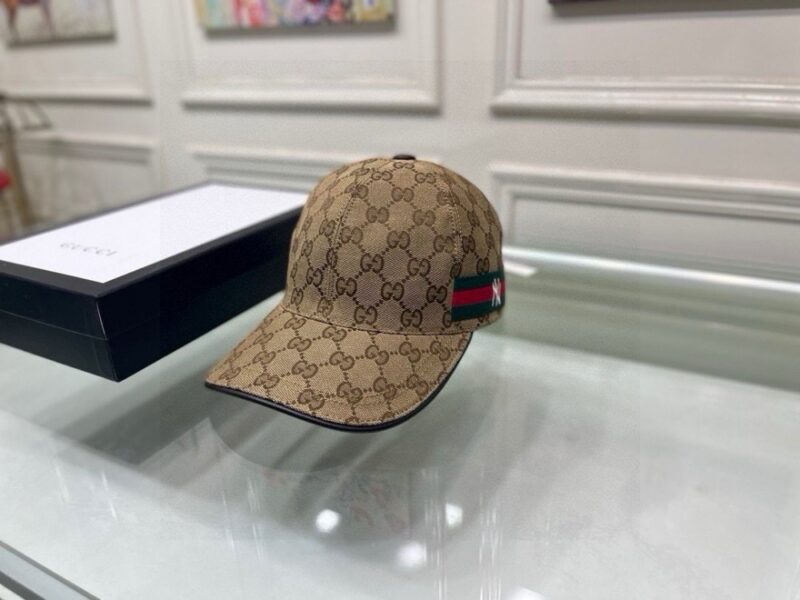 【AT1667】ボックス付きの布袋、NY＆Gucci（グッチ）の最新コラボ商品、オリジナルの野球帽、キャンバス生地+上質な牛革を使用して、質の良い商品です！おしゃれで使いやすい、おしゃれな男性や女性のための最適な選択肢です。基本的なサイズは56で、調整可能なパッチが付いています。