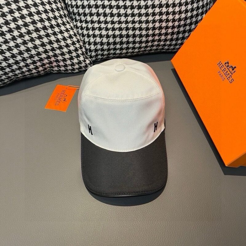 【AT1670】新作品出荷。箱入り布袋が付いています。HERMÈS(エルメス)の最新オリジナル野球帽、ツートンH、通気性のあるキャンバス生地+上質な牛革、工場製精鋼調節バックル、細かい仕上げ、ファッションで格好良いクオリティが抜群！