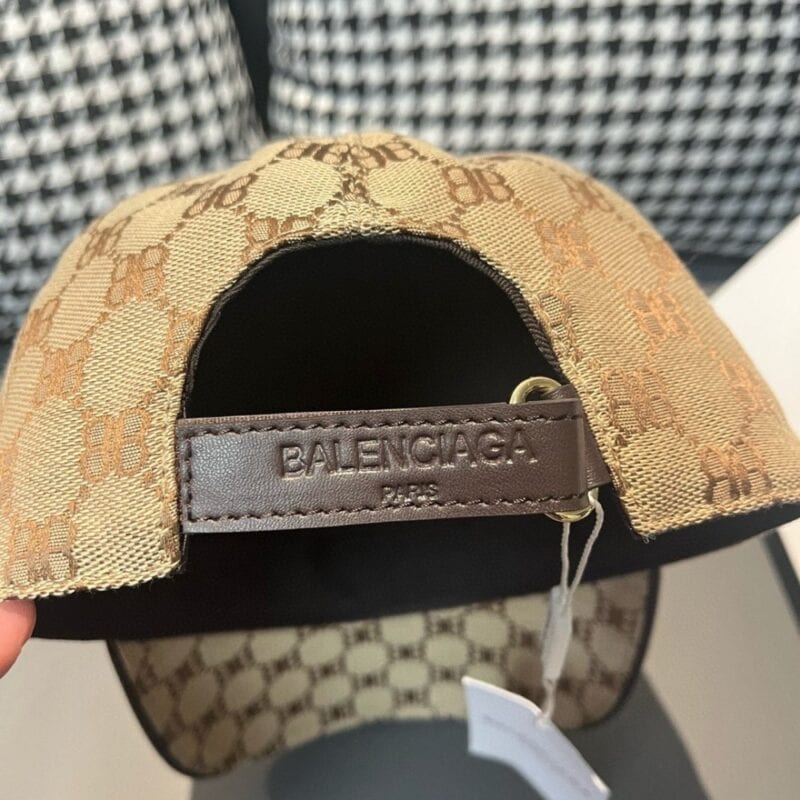 【AT1673】ボックス付きの布バッグ、Balenciagaの新しいベースボールキャップ、キャンバス素材+上質な牛革、純コットン裏地、軽量で通気性があり、シンプルでエレガント！基本的なヘッドサイズは56、パッチが調整可能で、男女兼用、四季に必須！
