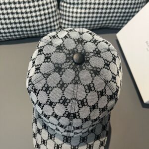 【AT1675】ボックス入りの布袋とBalenciaga（バレンシアガ）の新しい野球帽、キャンバス生地+最上級牛革、純綿裏地、軽く通気性が良い、シンプルで上品！基本的な頭囲56、パッチで調節可能、男女兼用、四季なくてはならないアイテム！