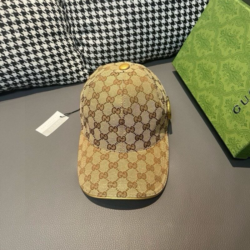 【AT1680】包装布袋つき、Gucci(グッチ)の新作オリジナル野球帽、メタルダブルG、店内最新作、帆布素材+上質な牛革！質は抜群で、基本的なヘッドサイズ56、パッチ調節可能。